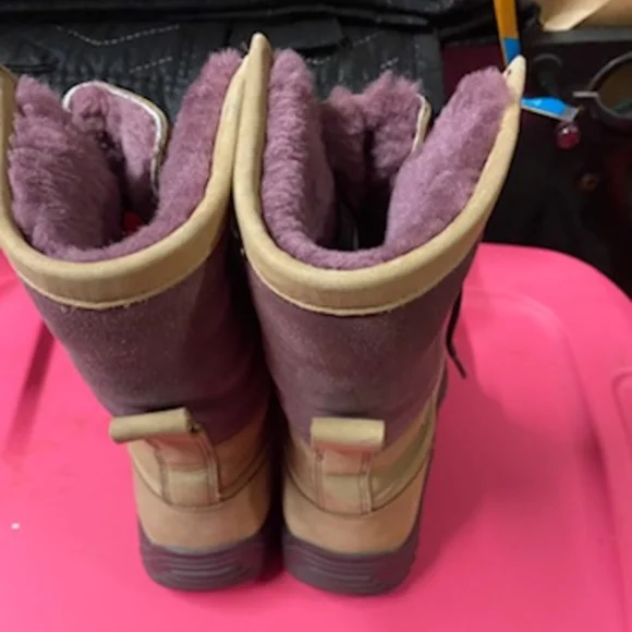 Women's Adirondack III Waterproof Boots - Picture 3 of 4